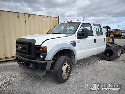 2008 Ford F-550 Crew-Cab Chassis