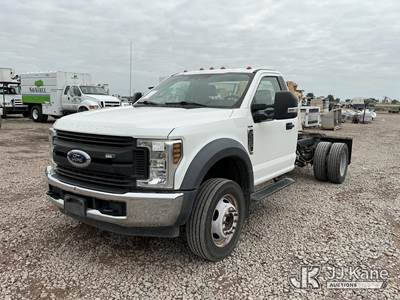 2018 Ford F-550 Regular Cab DRW 2WD Cab & Chassis