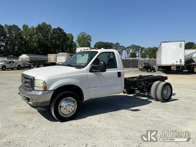 2004 Ford F550 Cab & Chassis