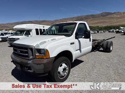 2001 Ford F550 Cab & Chassis