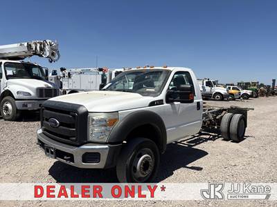 2016 Ford F-550 Regular Cab DRW Cab & Chassis