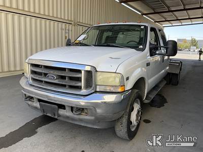 2002 Ford F-550 Cab & Chassis