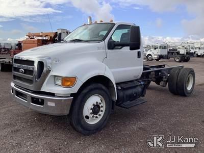 Ford F-750 Cab & Chassis Truck