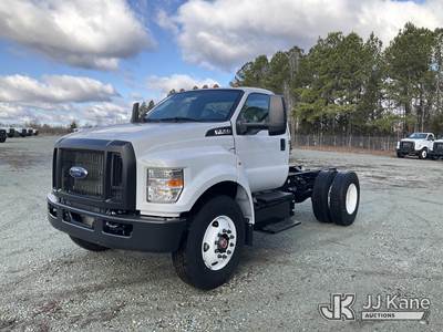 2025 Ford F750 Cab & Chassis