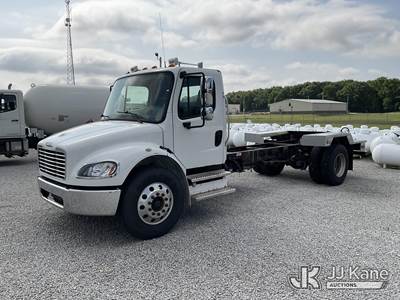 2016 Freightliner S2G Cab & Chassis