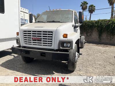 2009 GMC C7C042 Cab & Chassis