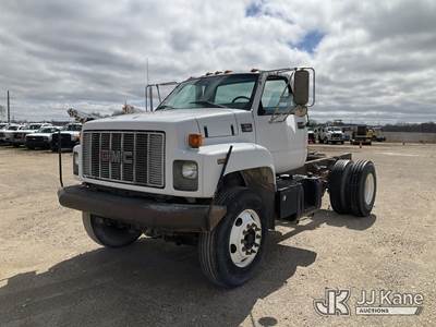 1999 GMC C7H042 Cab & Chassis