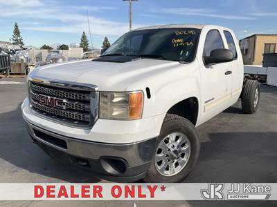 2012 GMC Sierra 2500HD Extended-Cab & Chassis