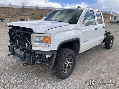 2015 GMC Sierra 2500HD Extended-Cab & Chassis