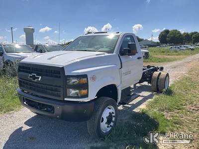 2024 GMC Silverado Medium Duty Cab & Chassis