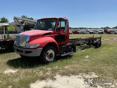 2008 International 4300 Cab & Chassis