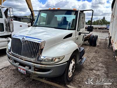 2008 International 4300 Cab & Chassis