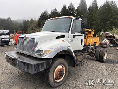 2007 International 7300 Cab & Chassis
