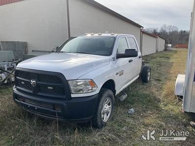 2016 RAM 3500 4x4 Crew-Cab Chassis