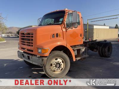 2000 Sterling L7500 Cab & Chassis