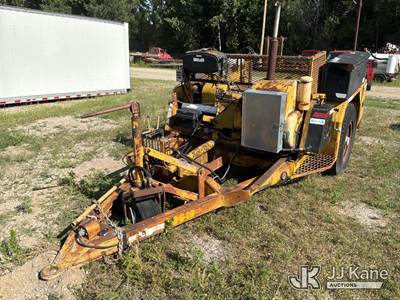 1973 Hogg Davis H135BEPBW Puller/Reel Trailer
