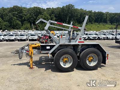 2003 Sauber 1536 Self-Loading Hydraulic Galvanized Reel Trailer