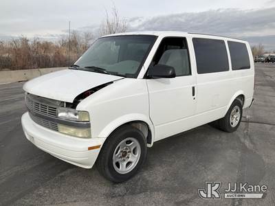 2003 Chevrolet Astro AWD Cargo Van