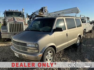2004 Chevrolet Astro 2WD Passenger Van