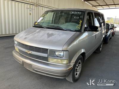 2004 Chevrolet Astro Passenger Van