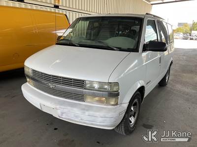 2002 Chevrolet Astro Passenger Van