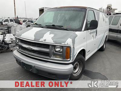2002 Chevrolet Express 1500 Cargo Van