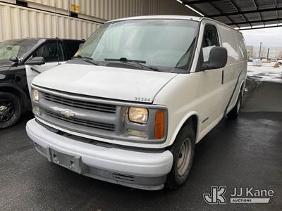 2002 Chevrolet Express 1500 Cargo Van