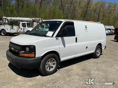 2014 Chevrolet Express 1500 Cargo Van