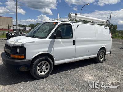 2011 Chevrolet Express 1500 Cargo Van