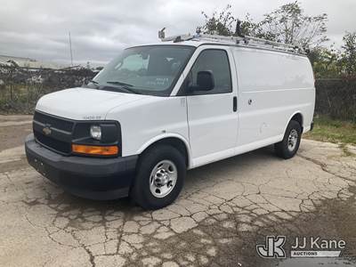 2017 Chevrolet Express 2500 Cargo Van