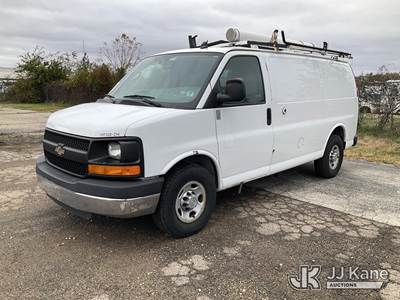 2014 Chevrolet Express 2500 Cargo Van