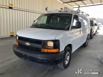 2013 Chevrolet Express 2500 Cargo Van