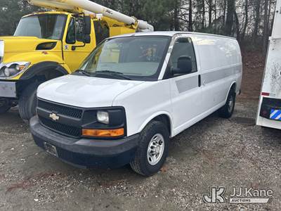 2011 Chevrolet Express 2500 Cargo Van