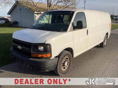 2011 Chevrolet Express 2500 Passenger Van