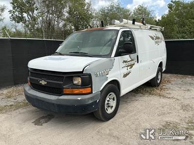 2011 Chevrolet Express 2500 Van
