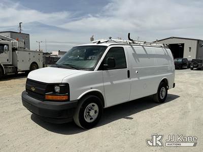 2017 Chevrolet Express 2500 Cargo Van