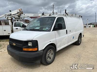 2017 Chevrolet Express 2500 Cargo Van