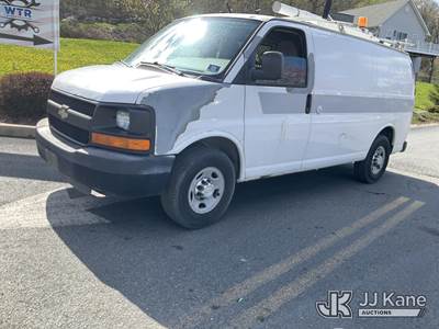 2011 Chevrolet Express 2500 Cargo Van