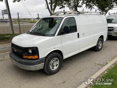 2014 Chevrolet Express 2500 Cargo Van