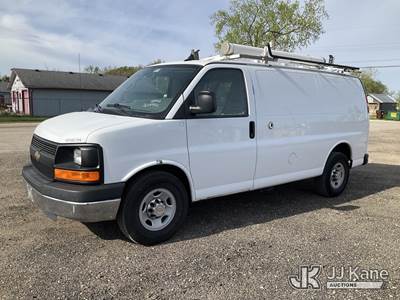 2014 Chevrolet Express 2500 Cargo Van