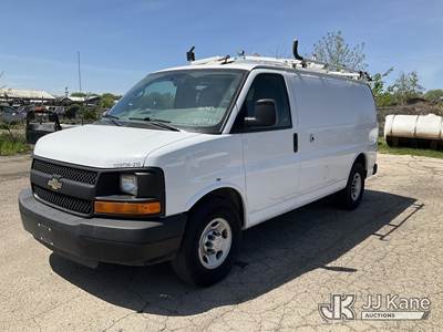 2015 Chevrolet Express 2500 Cargo Van
