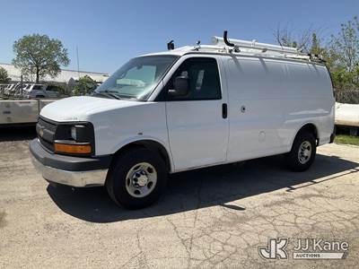 2014 Chevrolet Express 2500 Cargo Van