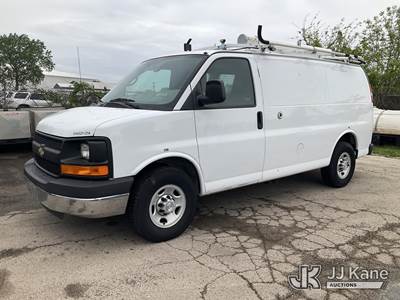 2014 Chevrolet Express 2500 Cargo Van