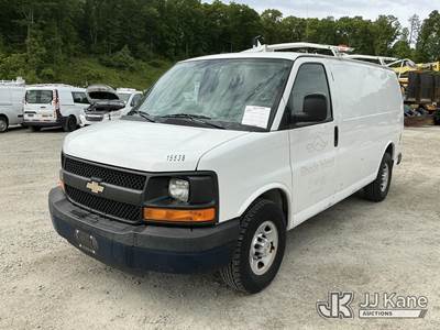 2013 Chevrolet Express 2500 Cargo Van