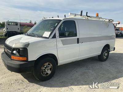 2011 Chevrolet Express 2500 Cargo Van
