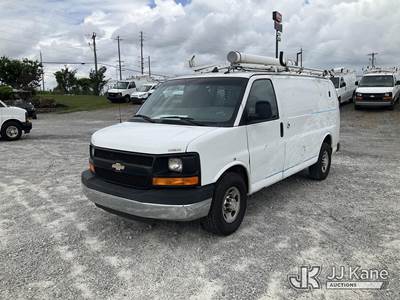 2014 Chevrolet Express 2500 Cargo Van