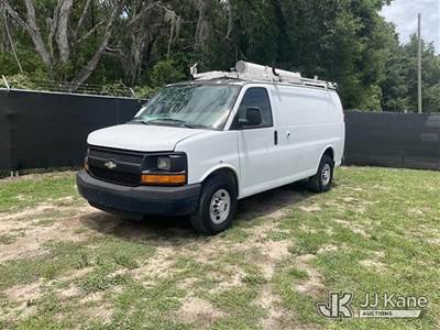 2015 Chevrolet Express 2500 Cargo Van