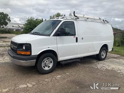 2014 Chevrolet Express 2500 Cargo Van