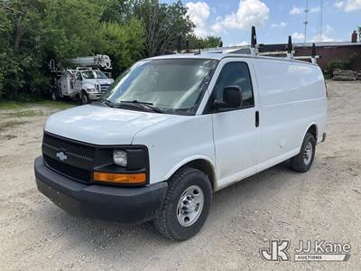 2015 Chevrolet Express 2500 Cargo Van