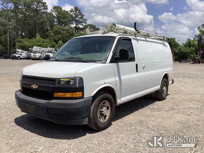 2018 Chevrolet Express 2500 Cargo Van